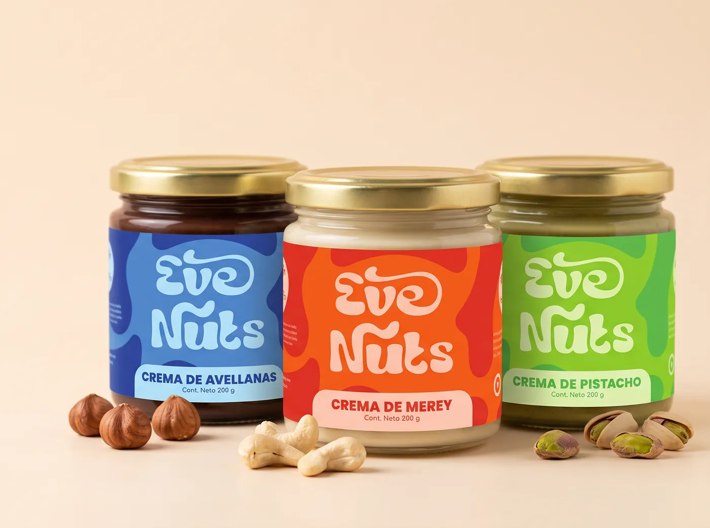 Los tres frascos de Eve Nuts: crema de avellanas, de merey y de pistacho